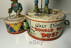 Marx Walt Disney Donald Duck Duet Windup Tin Litho Toy 1946