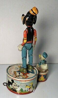 Marx Walt Disney Donald Duck Duet Windup Tin Litho Toy 1946