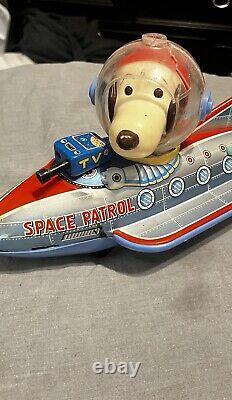 Modern Toys Snoopy SPACE PATROL 1960 Robot Tin Toy! Vintage MASUDAYA, RARE