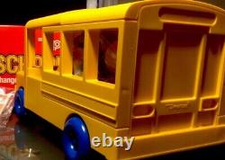 New Tupperware Tuppertoys USA Vintage School Bus Toy Complete Set