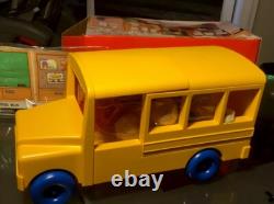 New Tupperware Tuppertoys USA Vintage School Bus Toy Complete Set