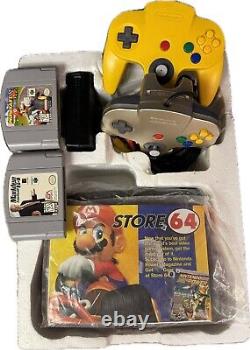 Nintendo 64 Toys R Us Exclusive Gold Controller Console & Inserts Vintage 1996