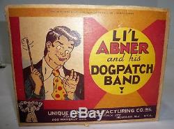 ORIG. VTG 1945 LI'L ABNER AND HIS DOG PATCH BAND WINDUP TIN TOY WithBOX NEAR MINT