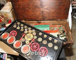 Old 1920's A. C. Gilbert Erector Set in Wood Box withlots of parts See Photos