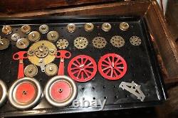 Old 1920's A. C. Gilbert Erector Set in Wood Box withlots of parts See Photos
