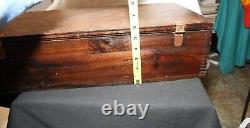 Old 1920's A. C. Gilbert Erector Set in Wood Box withlots of parts See Photos