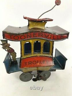 Old Antique 1922 TOONERVILLE TROLLEY Fontaine Fox WIND UP TOY with Driver