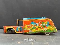 Old Vintage Rare Red Fire Engine Wind-up Truk Litho Print Toy Vehicle