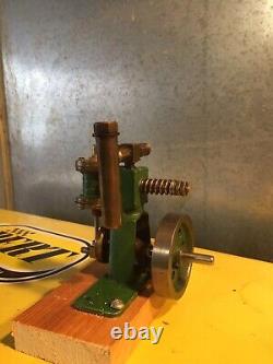 One Of A Kind Miniature Engine With Oiler