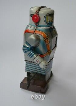 Original Japanese wind up Vintage Robot working excellent condition