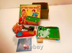 POOL Tin wind-up c1960 Lucky Monkey Playing Billiards Near Mint in Box by TPS NR