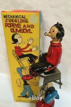 POPEYE JUGGLING OLIVE OYL Linemar WIND-UP NEAR MINT-1950's