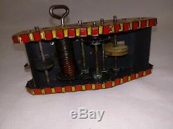 RARE 1920's MARX WIND UP ARMY TANK with HOOK WORKS GREAT EARLY TIN U S A