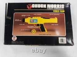 RARE Chuck Norris Karate Kommandos Video Gun HG TOYS 1986 Mint In Box