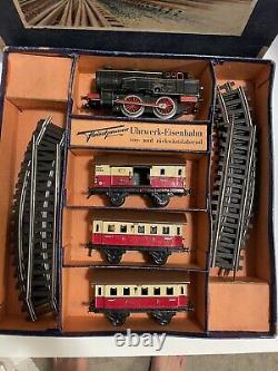 RARE Fleischmann US Zone Germany Tin Wind Up Train Set. Original Box. Works