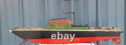 RARE VINTAGE 1930S ORKIN CRAFT WIND UP BOAT. Rare body style