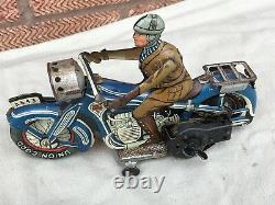 RARE VINTAGE antique ARNOLD TIN MOTORCYCLE GERMANY CLOCK WORK Wind Up LITHOGRAPH