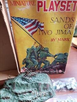 RARE Vintage Hand Decorated Marx Sands of Iwo Jima Minitature Playset WithOrig Box