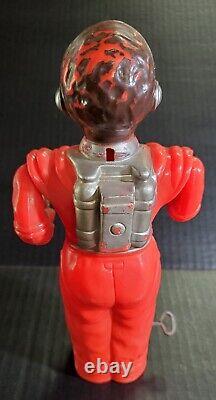 RARE Vintage IRWIN TOY Man From Mars Windup Toy 1952 Working Condition No Helmet
