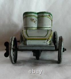 RARE c. 1910 GEBRUDER BING'RUNABOUT' TIN WIND-UP TOY IN WORKING CONDITION
