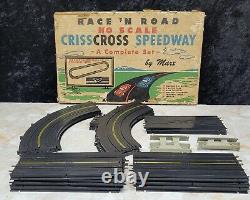 READ Marx Race'N Road Criss Cross Speedway Slot Car HO Scale Track Car & Box