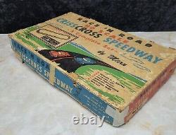 READ Marx Race'N Road Criss Cross Speedway Slot Car HO Scale Track Car & Box