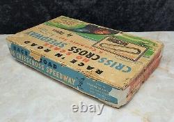 READ Marx Race'N Road Criss Cross Speedway Slot Car HO Scale Track Car & Box