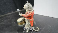 R GUNTHERMANN Tin Clockwork CAT DRUMMER Windup Toy GERMAN IN RARE RED COAT