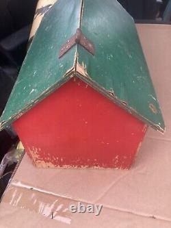 Rare American Crayon Co Educational Playthings Farm Wood Barn & 11 Animals c1920