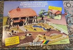 Rare Vintage Britains Farmhouse Farmyard 4712 Boxed Playset Farm Animals