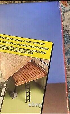 Rare Vintage Britains Farmhouse Farmyard 4712 Boxed Playset Farm Animals