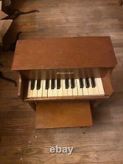 Rare Vintage Child's Schoenhut 25 Key Piano With Original Stool