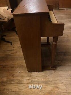 Rare Vintage Child's Schoenhut 25 Key Piano With Original Stool