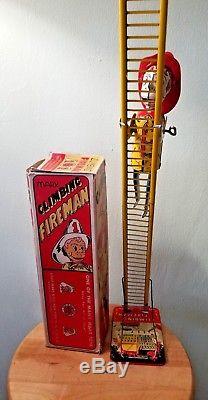 Rare Vintage MARX Tin Climbing Fireman Wind Up with Original box