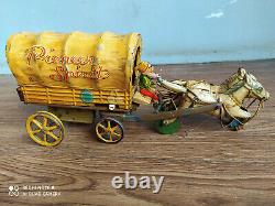 Rare vintage wind-up Horse cart tin toy of 50's made in Japan. (Working order)