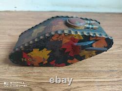 Rare vintage wind-up battle tank tin toy of 50's made in Japan (Working order)
