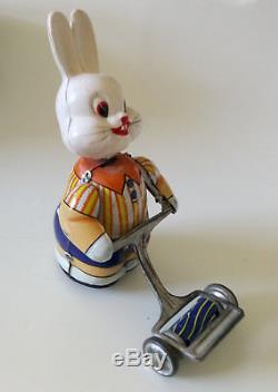 Red China Vintage Tin Toy Ms 806 Rabbit Pushing Lawn Mower Extremely Rare