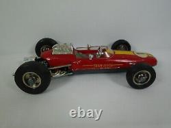 Schuco #1071 Lotus Formel 1 Key Scale 116 Wind Up with Key & Wrench Toy Car Works