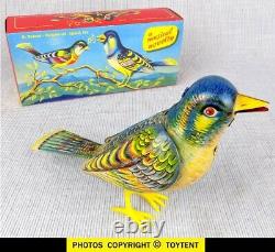 Singing Bird mechanical wind-up toy Kohler Germany. SEE MOVIE