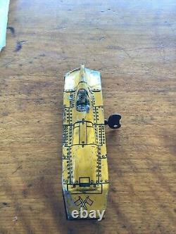 Toy Race Car Antique Pre-War Wind- Up, Key spinning wheels Works Perfect
