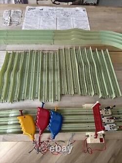 Triang JJ500Jump Jockey Electric Steeplechasing Game Vintage Rare Retro