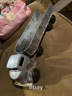 Tuffie Toys Truck 1940s Pressed Steel EXTREMELY RARE