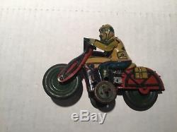 VINTAGE 1930s RICO RAMP JUMPING MOTORCYCLE TIN LITHO WIND UP TOY VERY RARE