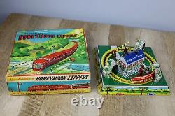 VINTAGE 1940s MARX MECHANICAL HONEYMOON EXPRESS TIN WIND UP TRAIN TOY BOX J2498