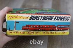 VINTAGE 1940s MARX MECHANICAL HONEYMOON EXPRESS TIN WIND UP TRAIN TOY BOX J2498