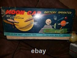 VINTAGE 1950's LINE MAR MOON CAR SPACE SHIP WITH ORIGINAL BOX WORKING