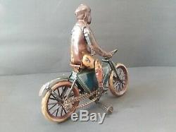 VINTAGE GERMAN TIN FISCHER GUNTHERMANN WIND UP MOTORCYCLE With CHAIN