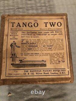VINTAGE GRAMOPHONE TANGO TWO DANCERS 78 wind up Record player Antique phonograph