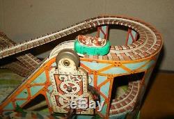 VINTAGE J. CHEIN ROLLER COASTER TIN LITHO WIND-UP TOY AMUSEMENT PARK with1 Car