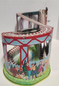 VINTAGE J Chein Tin Litho Windup Rollar Coaster with Key, No Cars Working